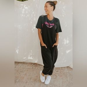 NWT! Women’s wide-leg jumpsuit
